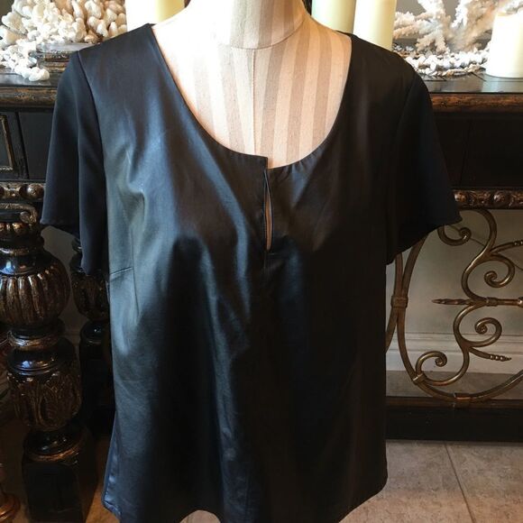 V NECK Leather Looking Top - Picture 7 of 16